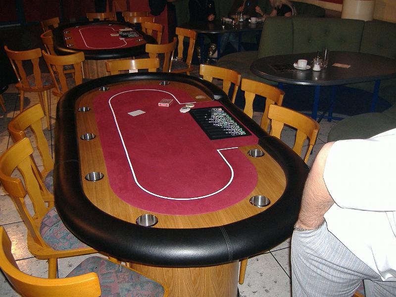 strip poker disco girls_0000001.JPG